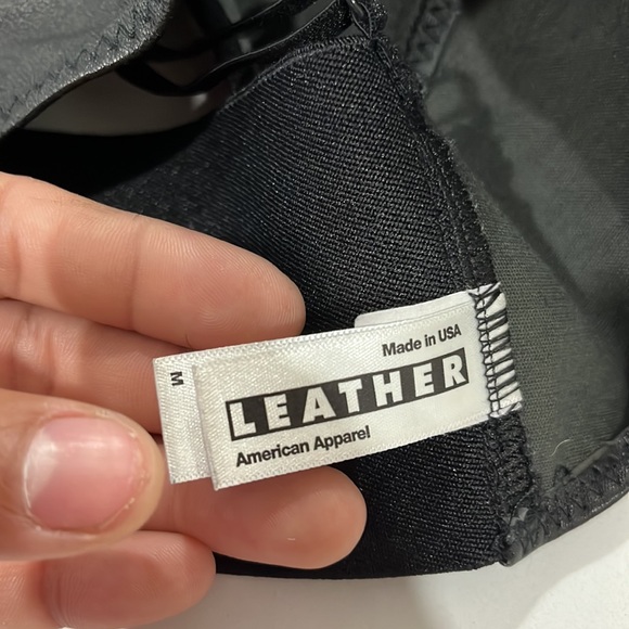 Very cute Top straps and stretch band in the back - Picture 4 of 5